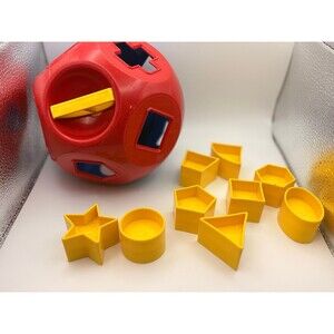 Tupperware Vintage Shape Sorting Baby Puzzle GUC